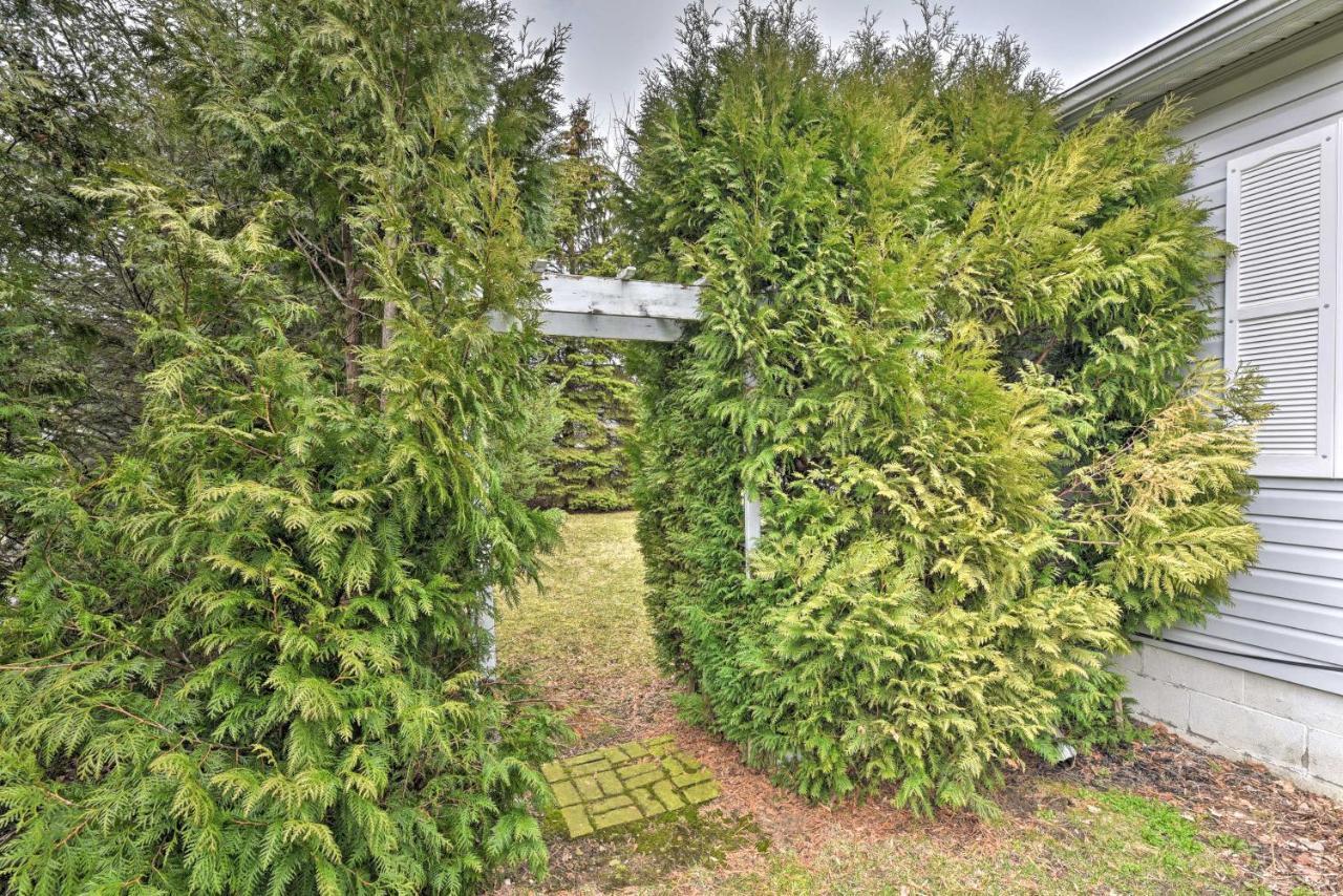 فيلا Family-Friendly Hideaway Near Presque Isle! ايري المظهر الخارجي الصورة