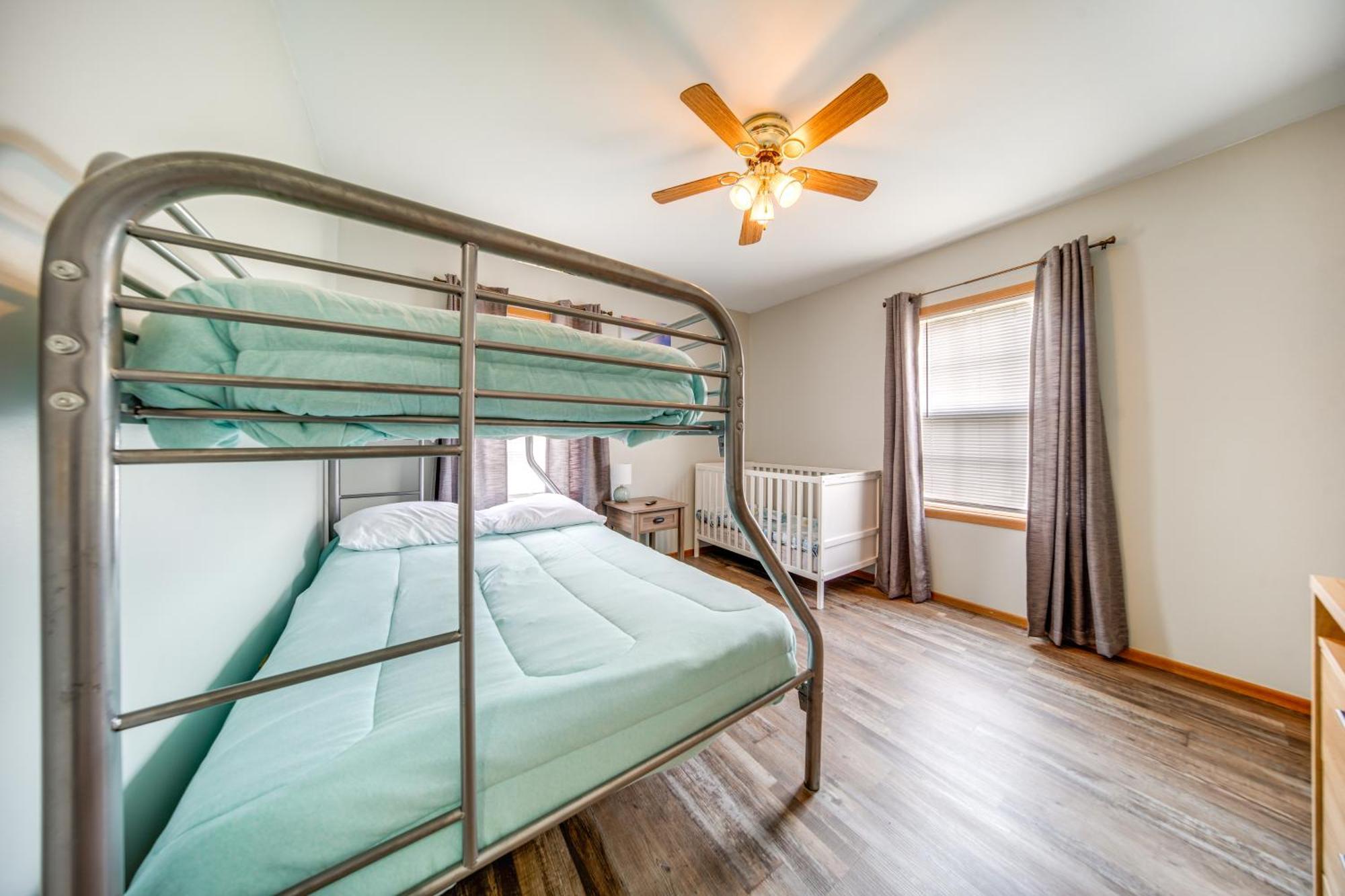 فيلا Family-Friendly Hideaway Near Presque Isle! ايري المظهر الخارجي الصورة
